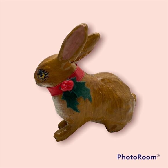 Adorable Paper mache Hand made Bunny with Holly Berry - Picture 1 of 3